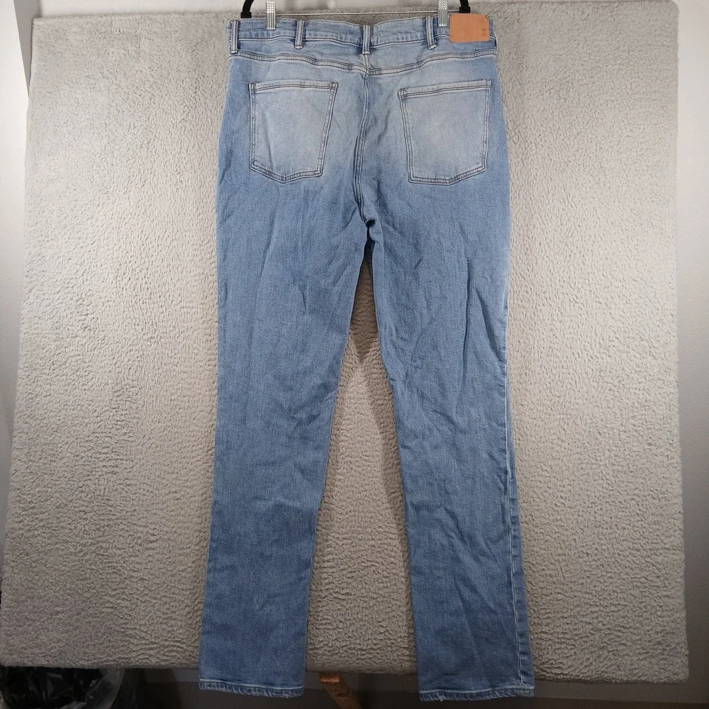 Mutual Weave The Athletic Jeans‎ Light Wash Stretch Tapered Denim 38x36